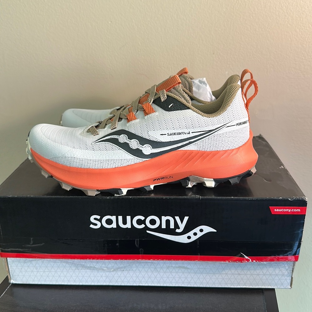 NWT - Saucony Peregrine 13